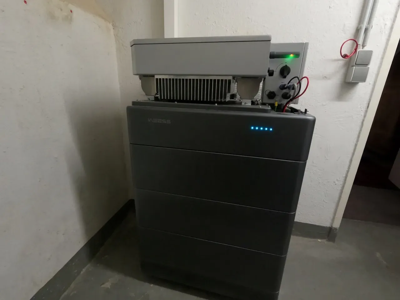 WEESS home storage system with power electronics installed in the utility room